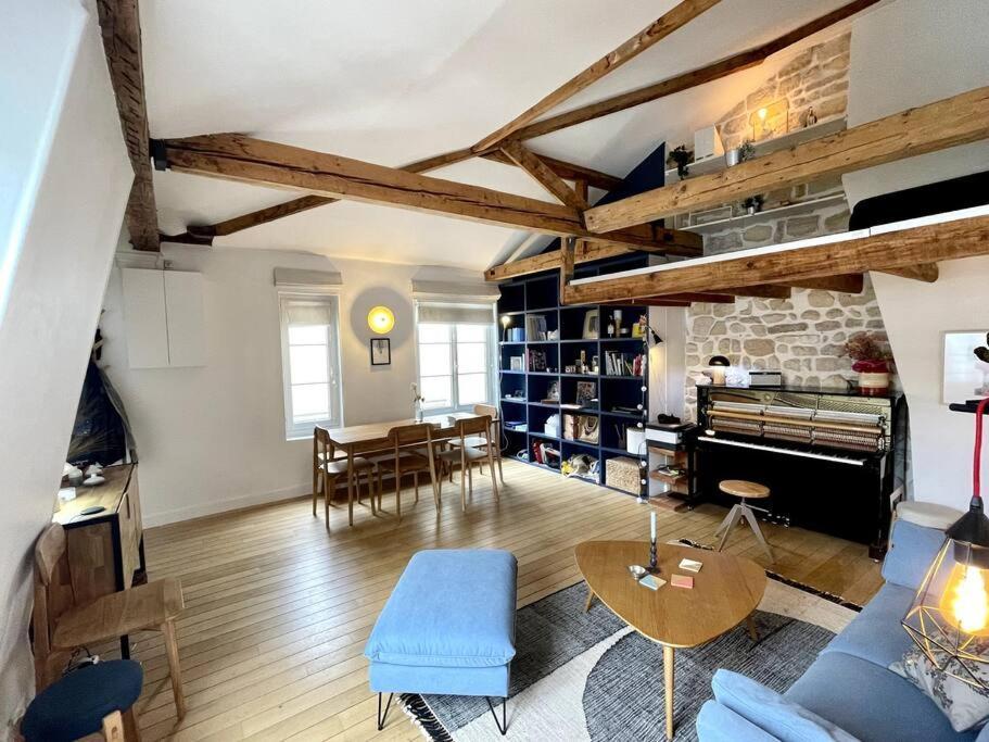 Appartement Beautiful Parisien In The Center Parijs